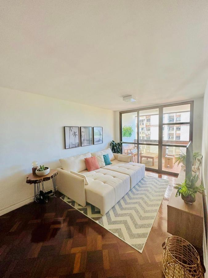 Apartamento Lindo Na Da Barra - Amplo E Confortavel!