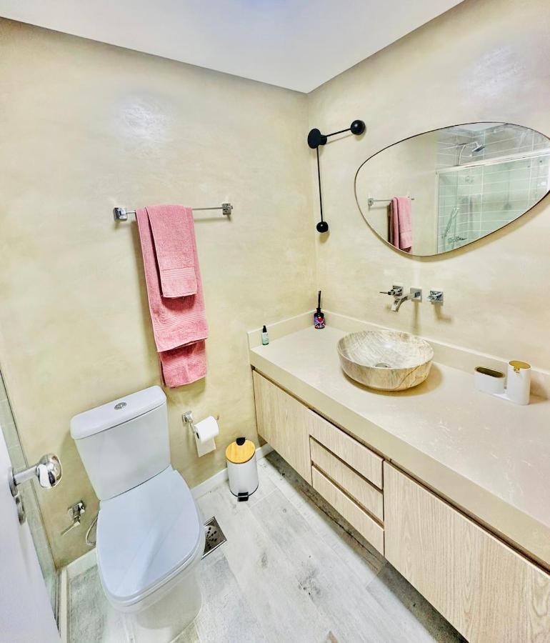 Apartamento Lindo Na Da Barra - Amplo E Confortavel!